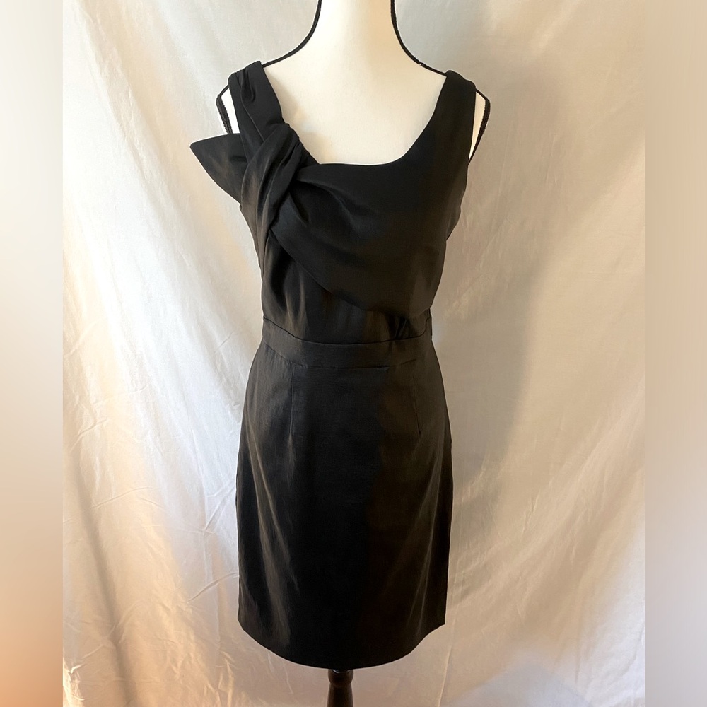 Nordstrom Donna Ricco black dress, size 10, demi-bow detail at neck.